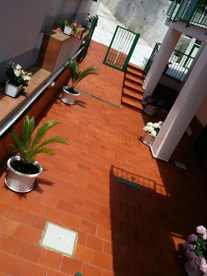 B&B Casa Vacanza Cioffi ヴィーコ・エクエンセ エクステリア 写真