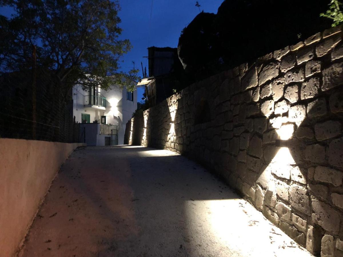 B&B Casa Vacanza Cioffi ヴィーコ・エクエンセ エクステリア 写真